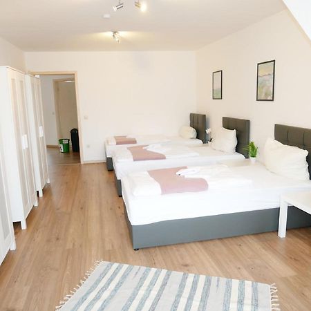 Sunnyhome Monteurwohnungen Und Apartments Nahe Regensburg Nittendorf Екстериор снимка